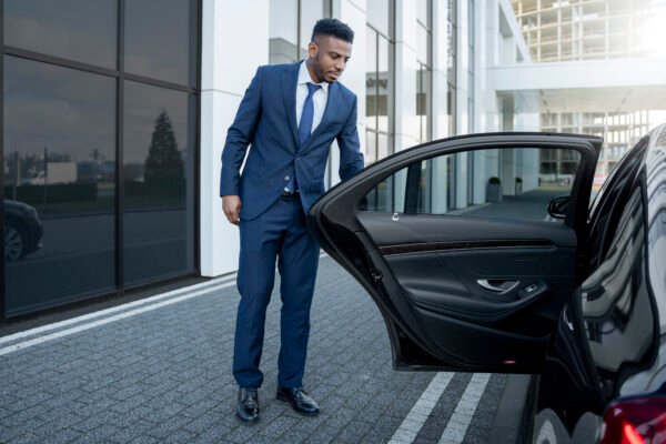 Chauffeur Cars for Executives